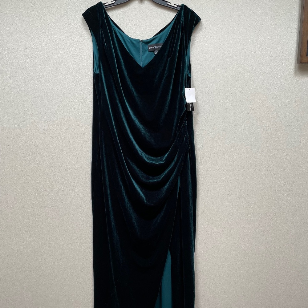 Betsy and Adam Hunter Green Velvet Evening Gown